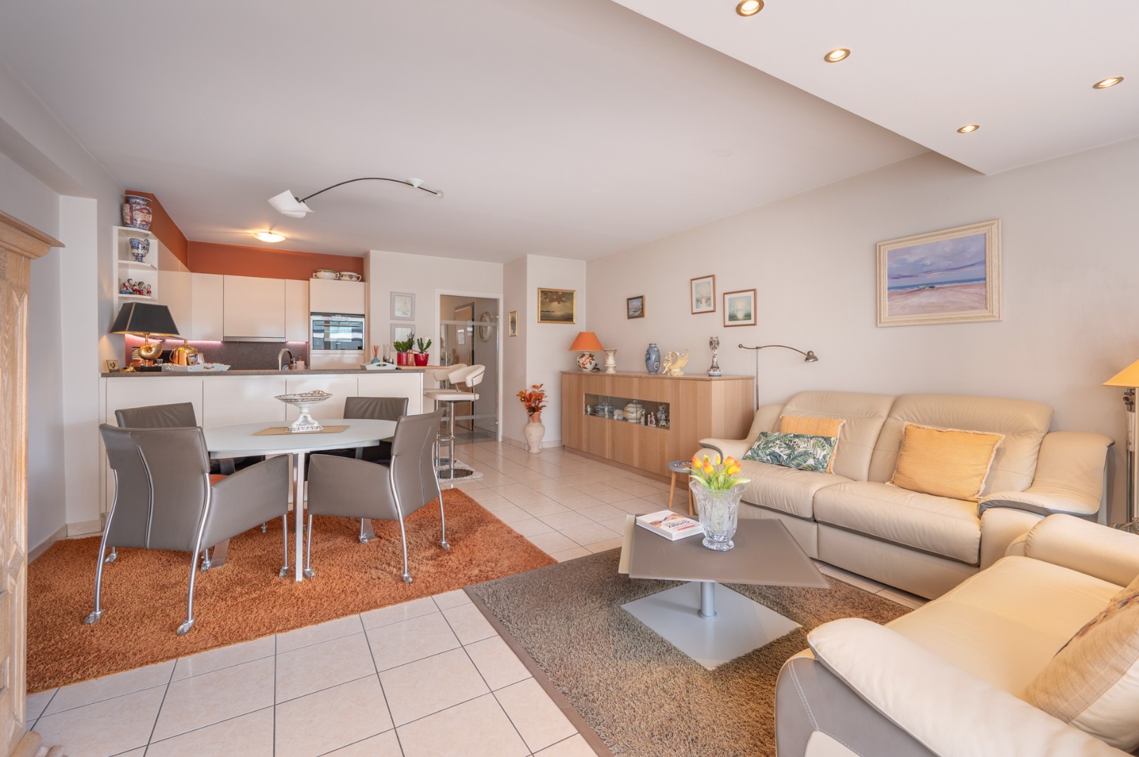 Lichtrijk appartement met 2 slaapkamer en garage op Paul Parmentierlaan - foto 4