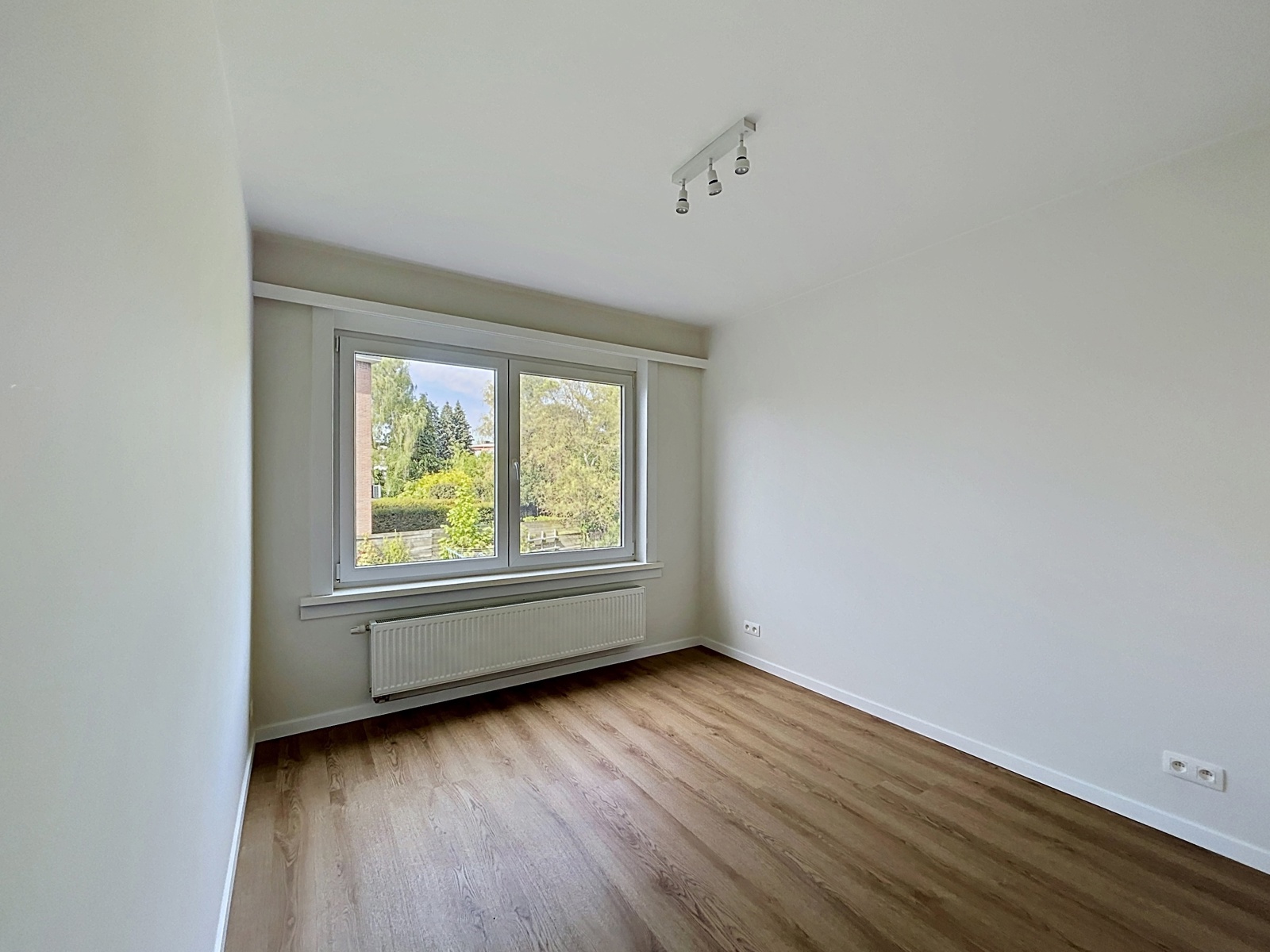 GERONOVEERD APPARTEMENT MET 2 SLAAPKAMERS - foto 5