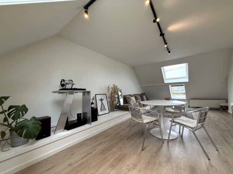 Volledig gerenoveerd dakappartement nabij de Visserij - foto 4