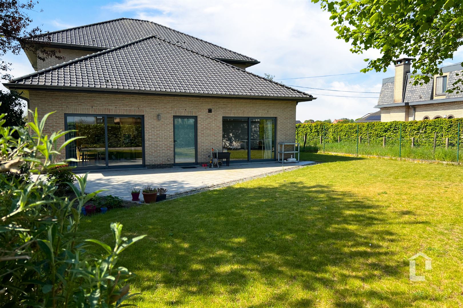 Investeringspand bestaand uit 2 ruime instapklare appartementen - foto 2