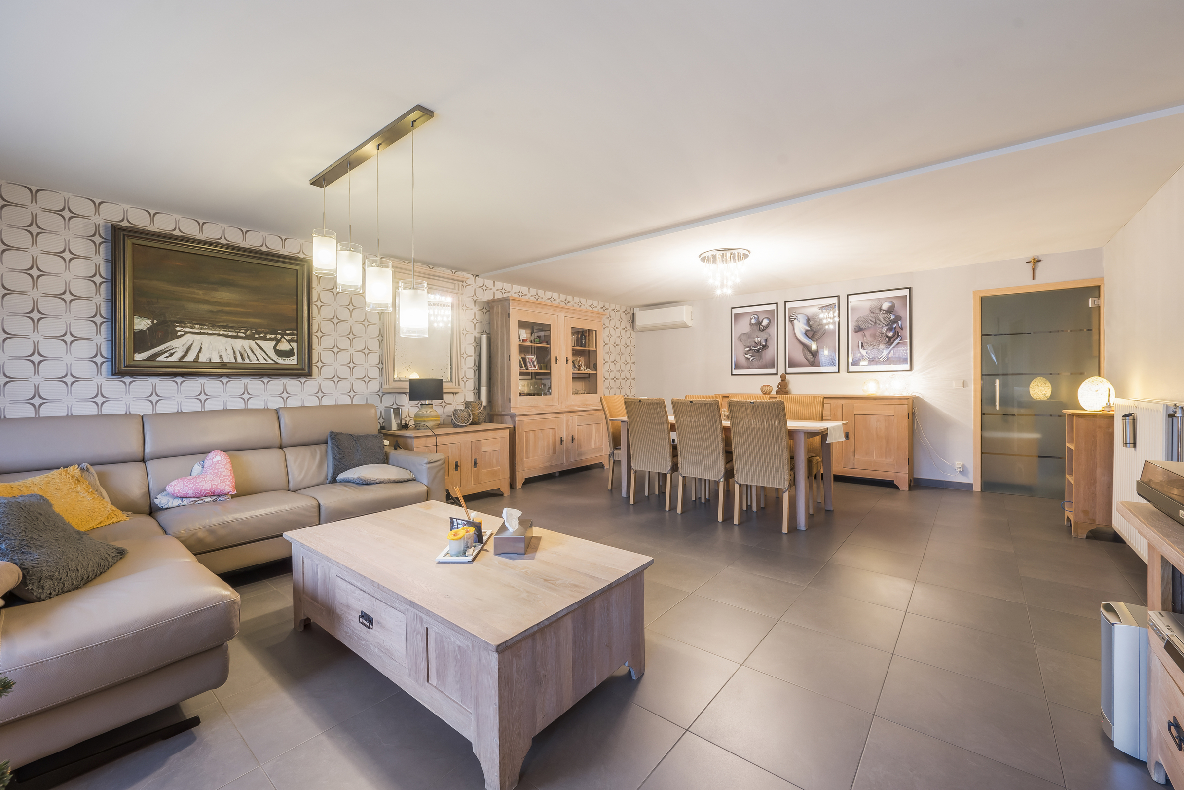 Ruim appartement met 3 slaapkamers en groot terras in Temse - foto 3