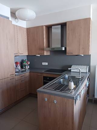 Instapklaar en energiezuinig appartement (1 slk) met autostaanplaats te Deurne.Op zoek naar aangenaam wonen in het hart van Deurne, zonder in te...