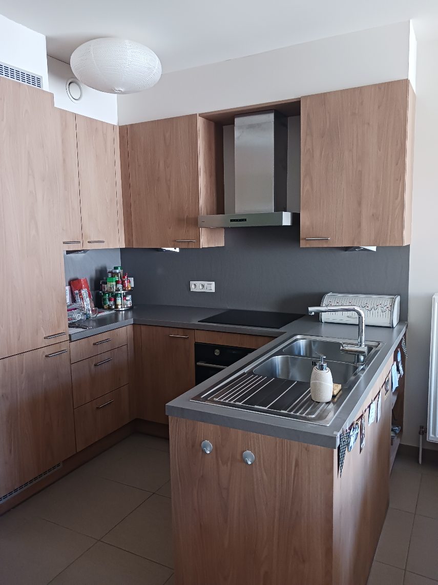 Appartement te koop in Deurne met 1 slaapkamer - foto 2