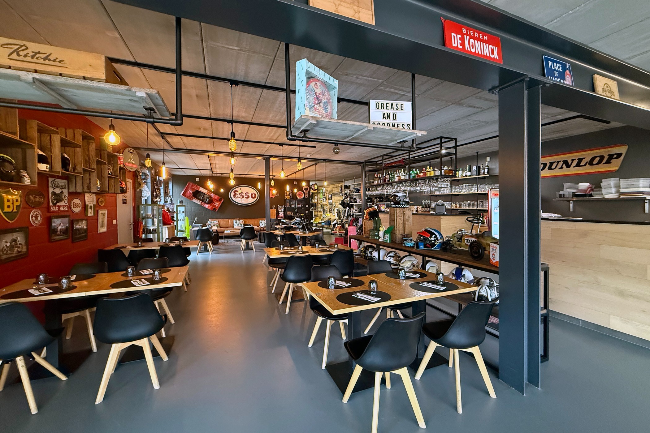 Uitzonderlijk veelzijdig handelspand 266m² met prachtig duplexappartement 237m² te Merelbeke - foto 4