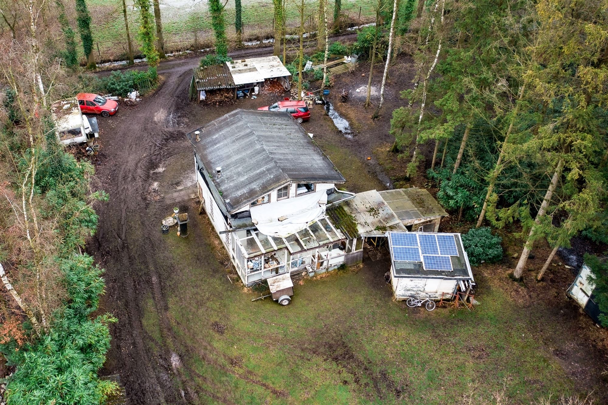 Weekendverblijf (1948m²) met achterliggend weiland (3378m²) - foto 5