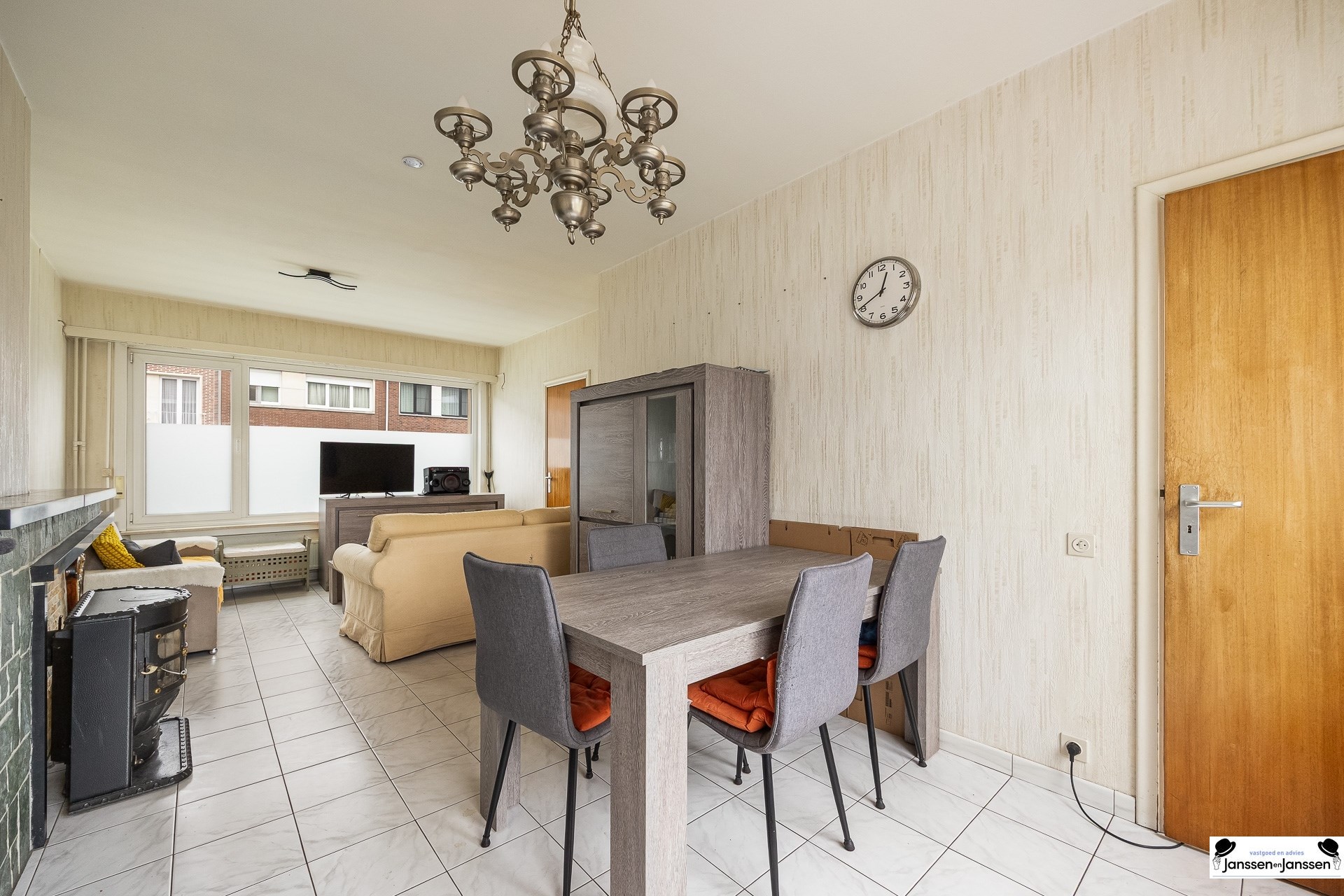 Living in the heart of Hoboken, close to Fort 8 - photo 5