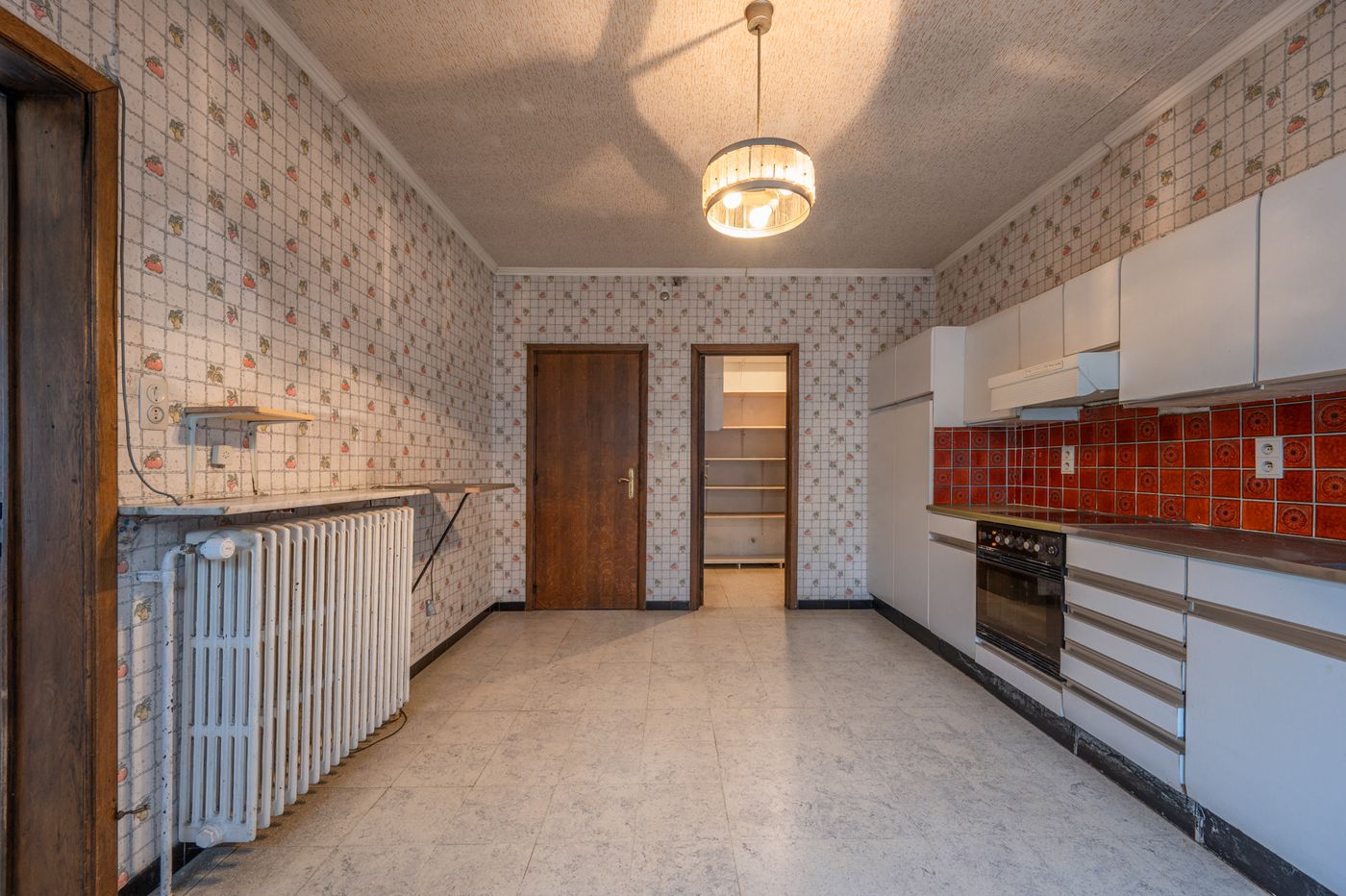 Te renoveren woning met nieuwbouwmogelijkheden - foto 4