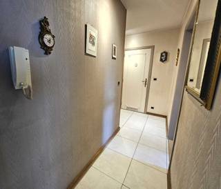 Ruim 2-slaapkamerappartement in Deurne (Bisschoppenhoflaan) met garagebox! Prijs: € 249 000Garagebox: € 20.000 Op zoek naar een ruim appartement op...