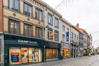 Commercial à vendre à Hal