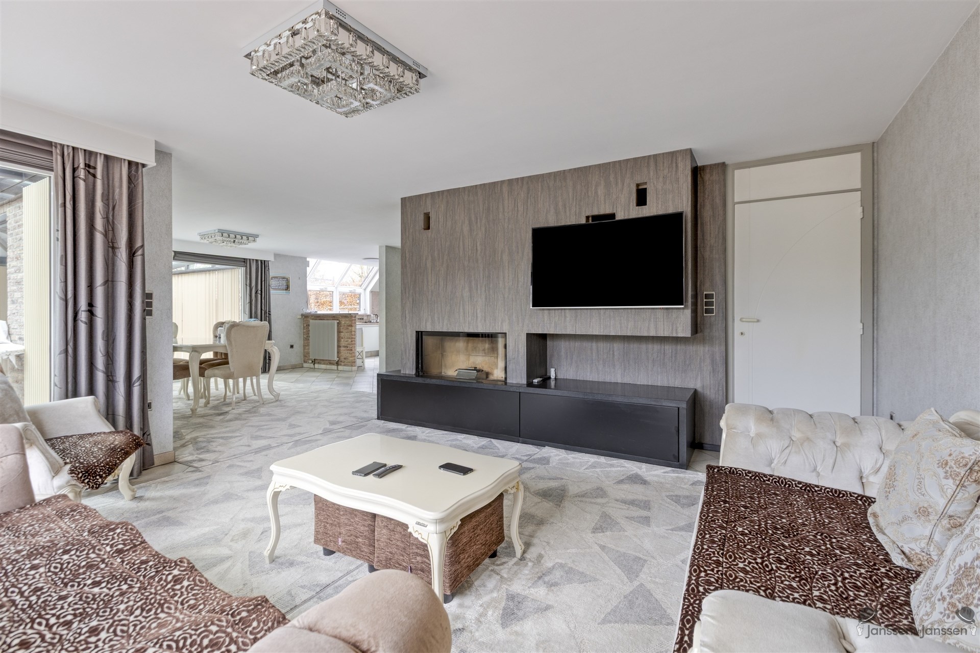 Ruime, goed onderhouden woning met prachtige tuin in Elsum Geel - foto 3