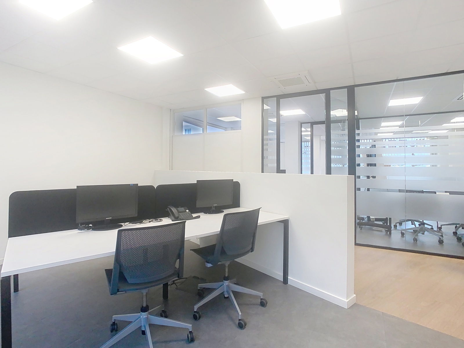 Kantoorruimte te huur in centrum Leuven! - foto 4