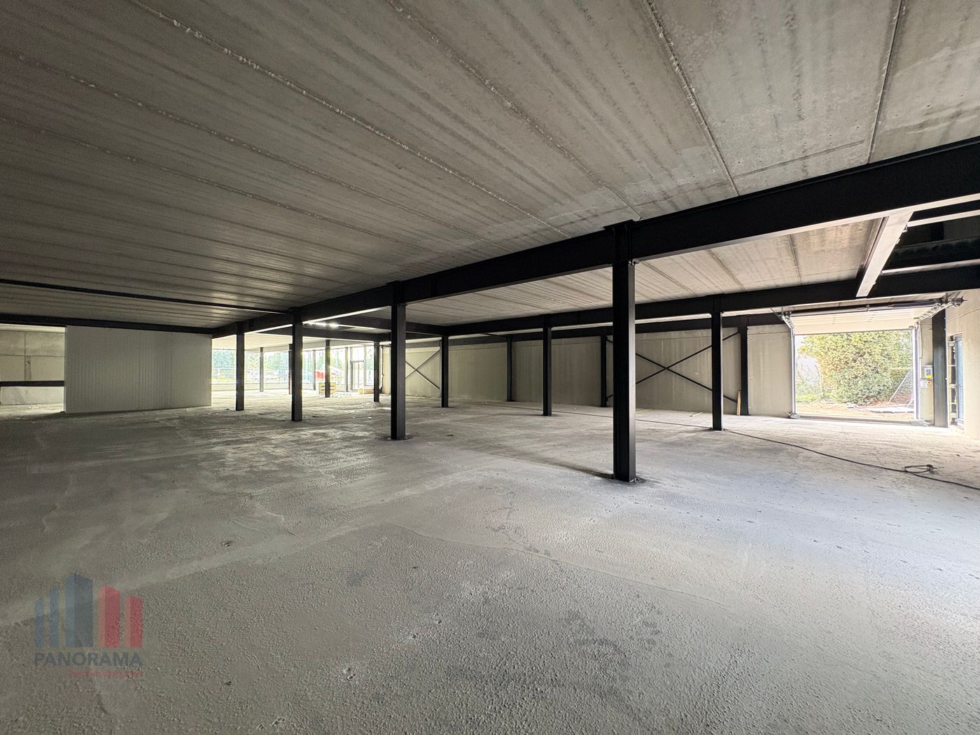 Commerciële ruimte van 935 m² met uitstekende visibiliteit - foto 4