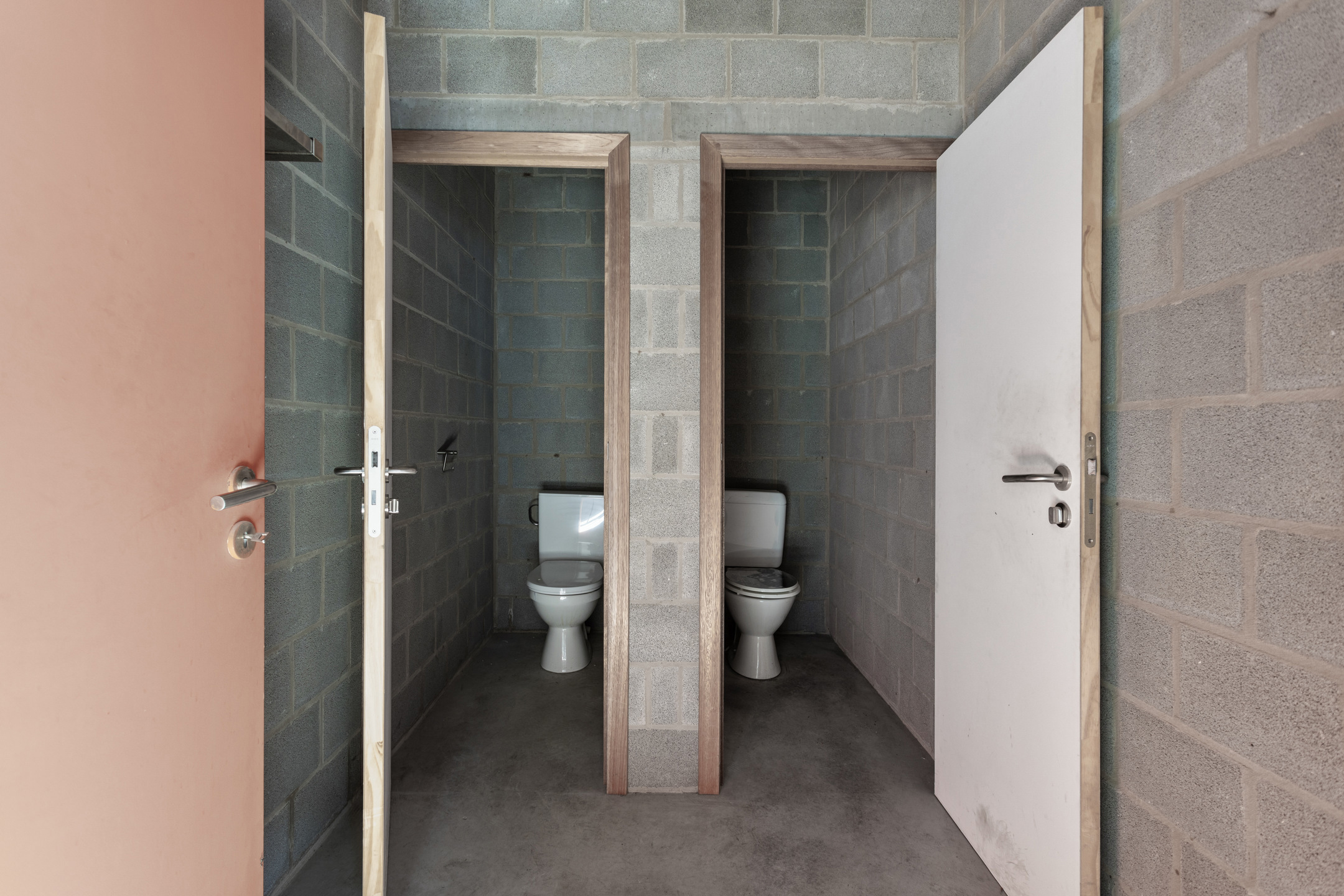 Commercial for rent in Wommelgem - photo 3