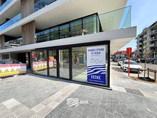 <p><span>Immeuble commercial nouvellement construit</span></p><p><span>Situation centrale à Franslaan</span></p>