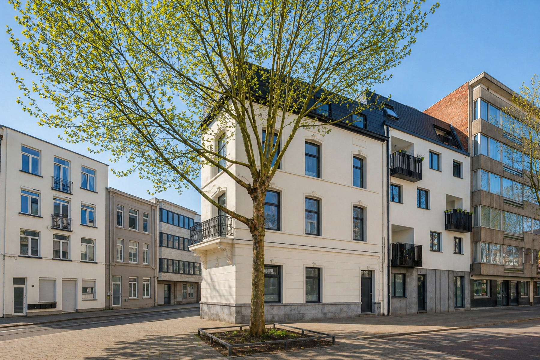 Gerenoveerd duplexappartement met exclusief dakterras op toplocatie! - foto 1