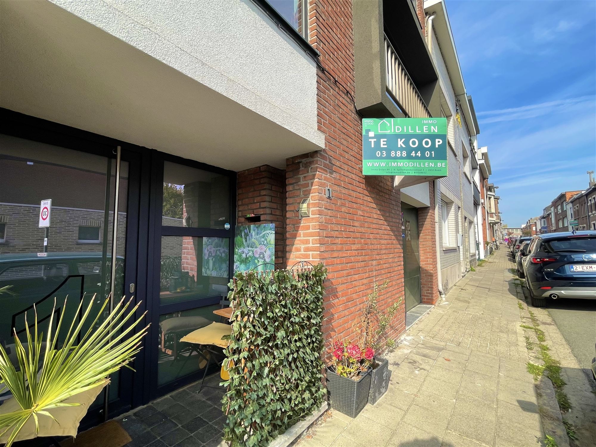 Hedendaagse gezinswoning met garage - foto 2