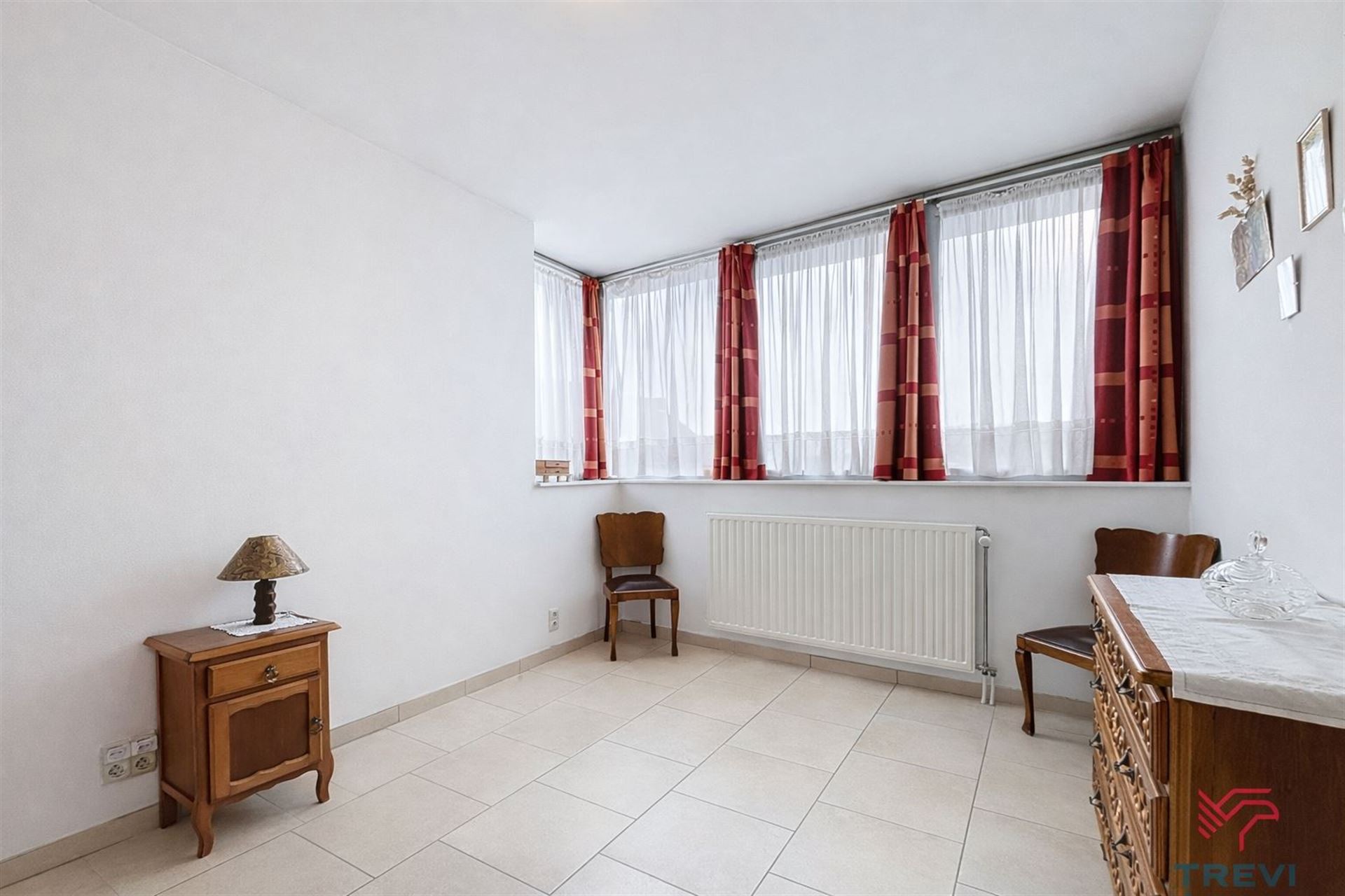 Apartment for sale in Jumet with 2 bedrooms - photo 2