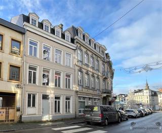  Nouveaux appartements casco ou grand maison au cur animé de Spa Cette propriété dinvestissement magnifiquement située offre une opportunité unique...