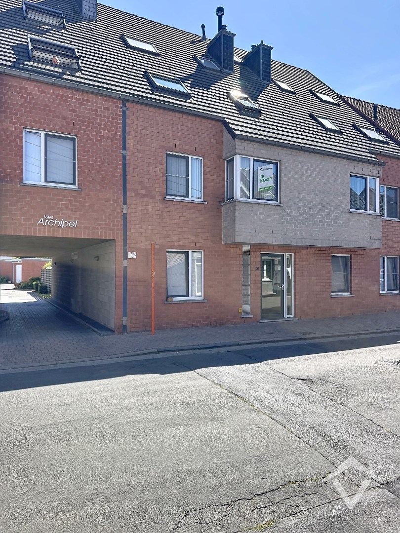 Instapklaar appartement met 2 slaapkamers en garage in centrum Torhout - foto 2