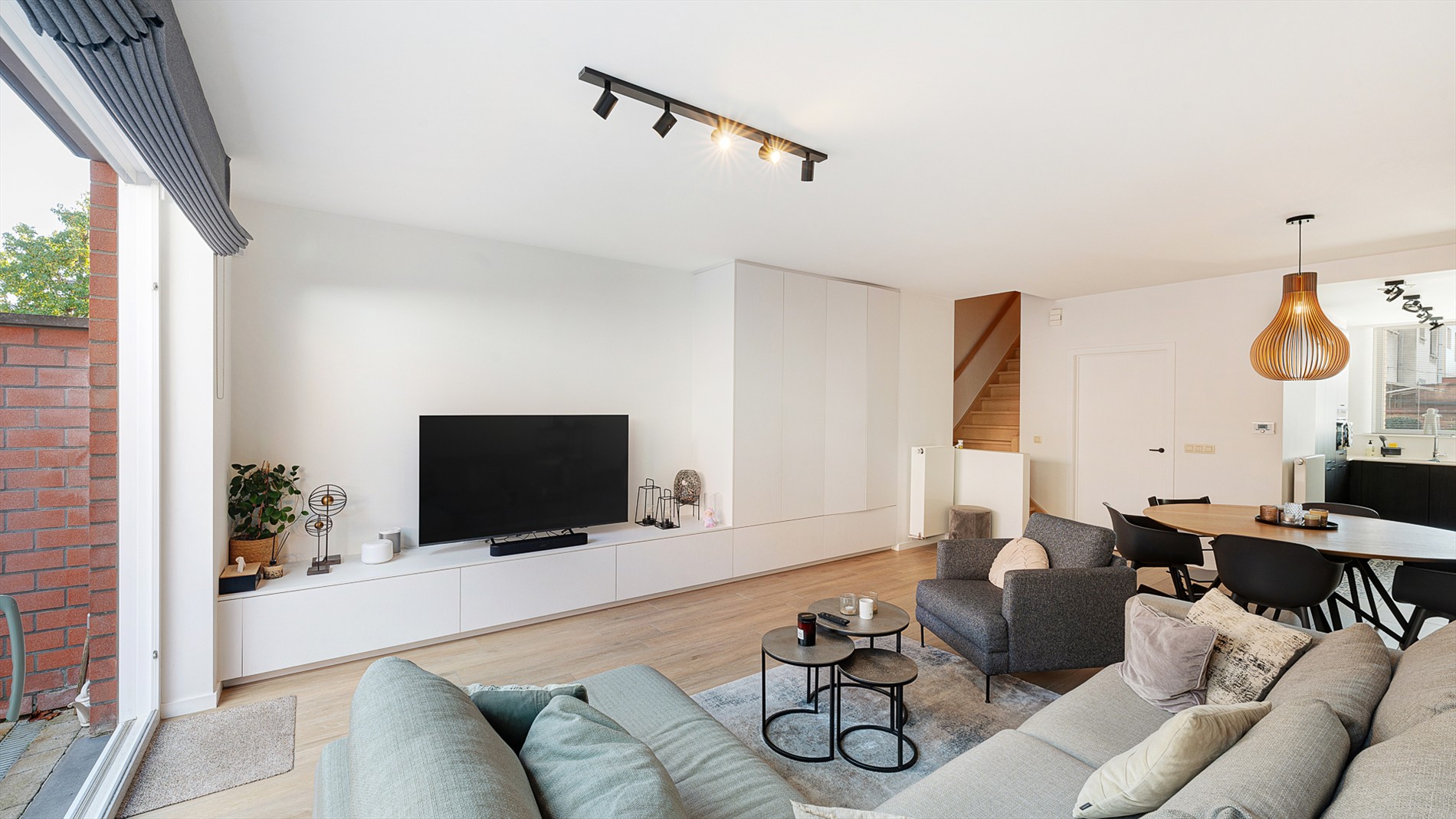 Ruime, recente woning op uitstekende ligging - foto 5