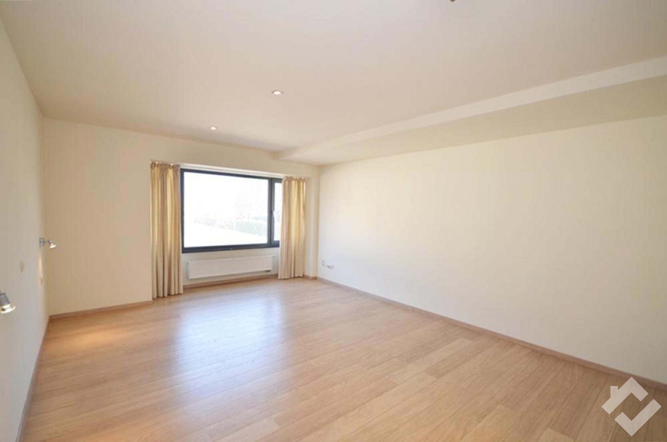 Appartement met 1 slaapkamer nabij centrum van Lommel! - foto 5