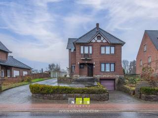 House for sale in Maaseik