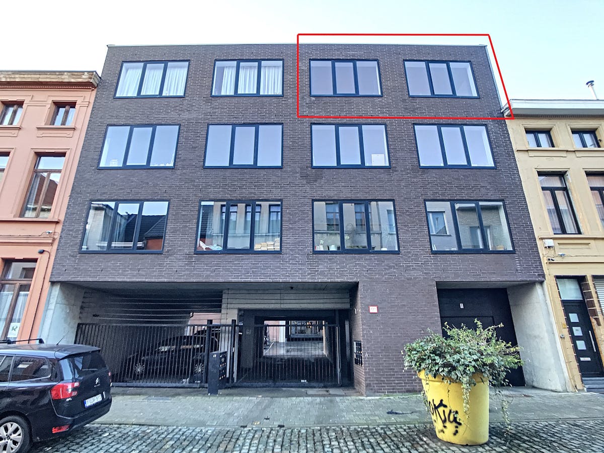 Appartement met 2 slaapkamers te huur in Borgerhout! - foto 2