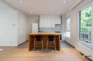 Appartement lumineux (... m²) avec 1 chambre à coucher à Anvers (2000) L'appartement est idéalement situé pour ceux qui aiment la vie urbaine animée...
