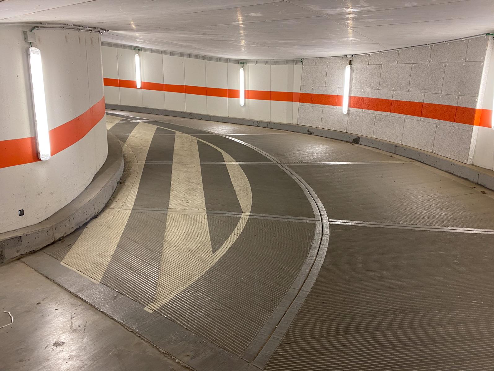 Indoor autostaandplaats - foto 5