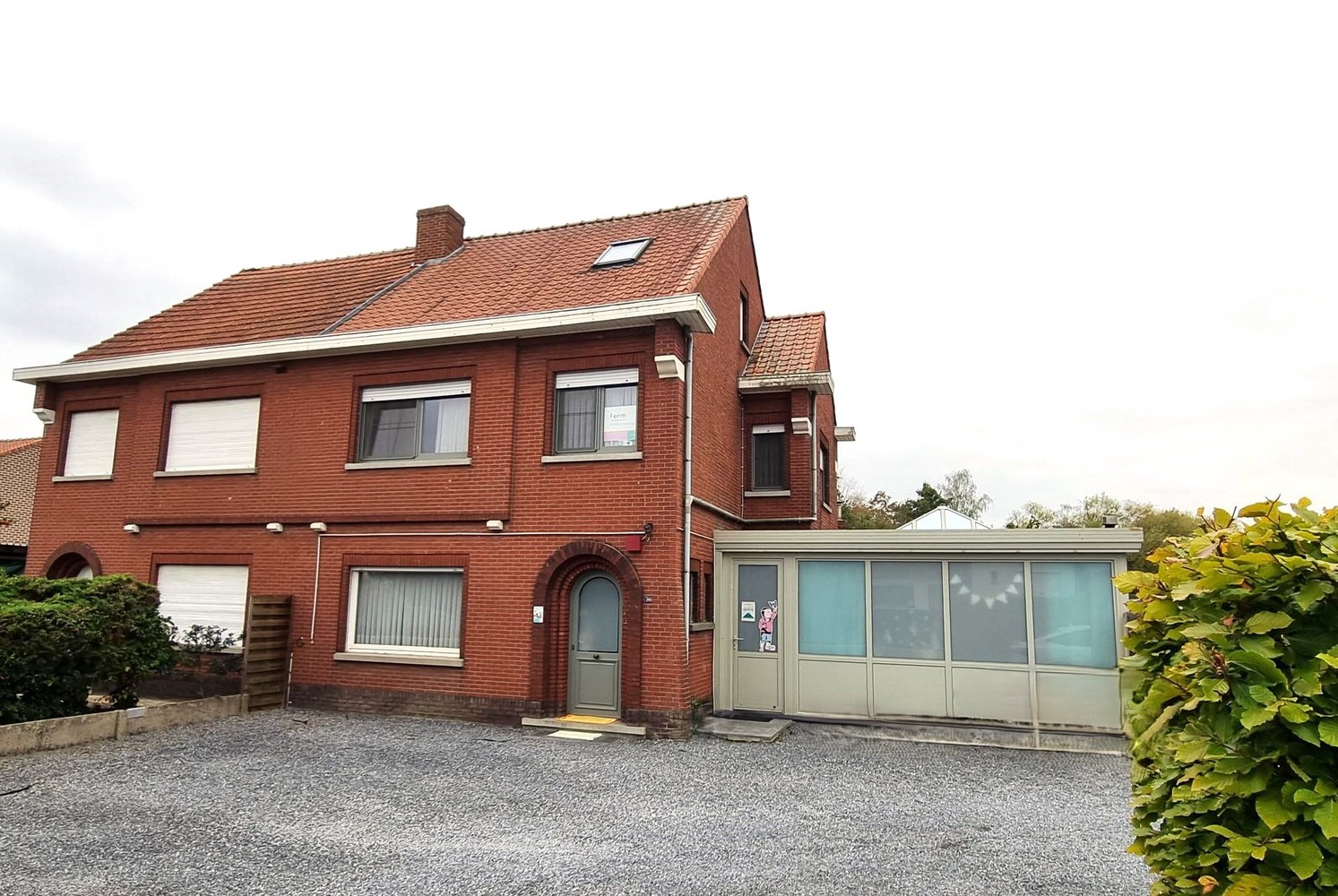 House for sale in Begijnendijk with 4 bedrooms - photo 1