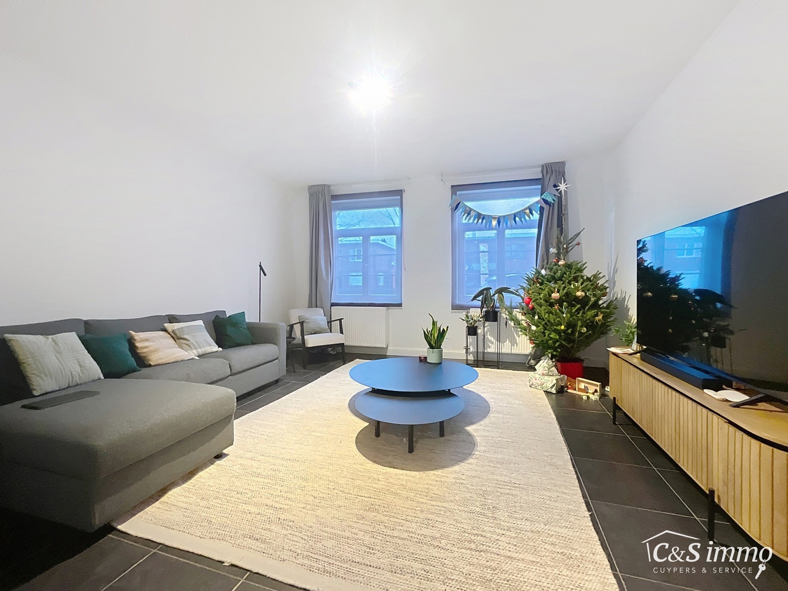 Stijlvolle woning met 4 slaapkamers en tuin - foto 2