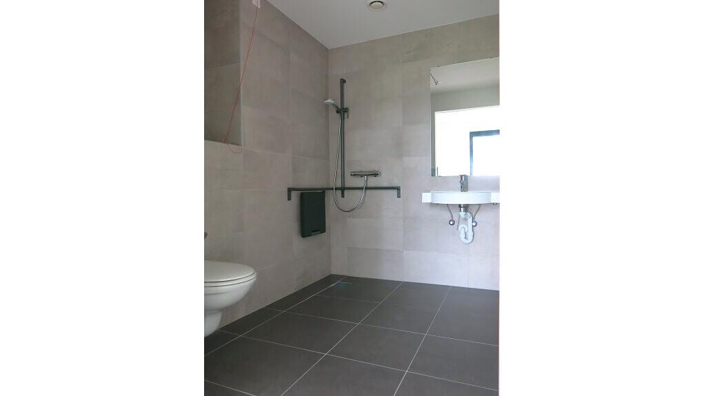 Instapklare Assistentiewoning met TERRAS te huur in Brugge - photo 4