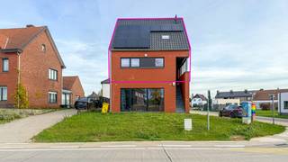 Bij ImmoFusion 7/7 “open huis” : klik op onze 3D-TOUR.Op een centrale en vlot bereikbare locatie in Paal-Beringen, op wandelafstand van winkels,...
