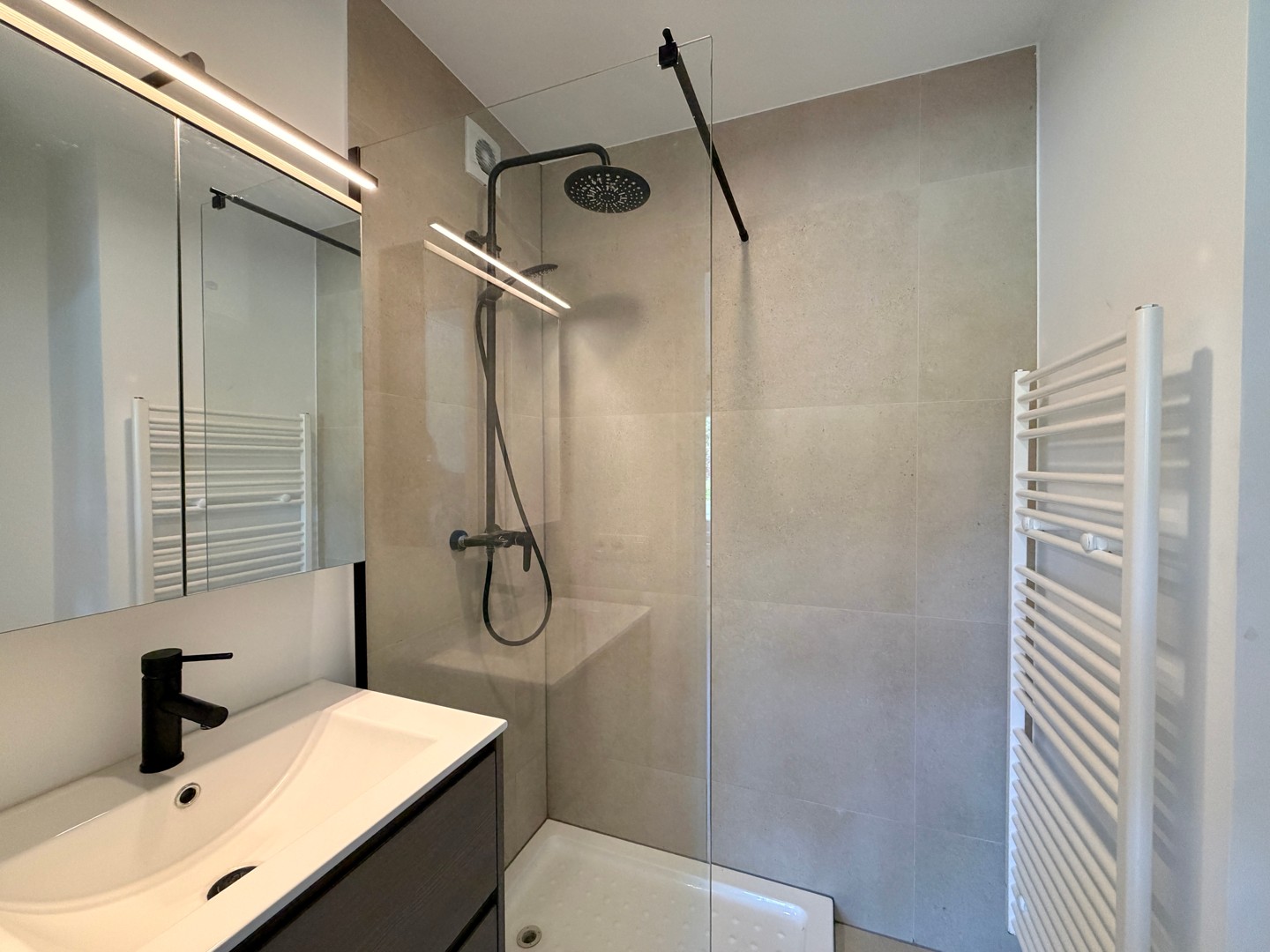 Apartment for rent in Kortrijk - photo 4
