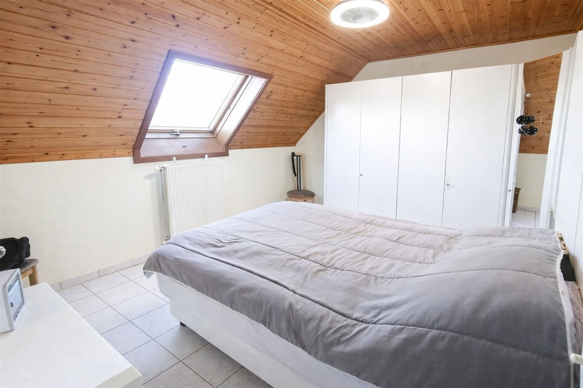 Vrijstaande woning in rustige straat - foto 4