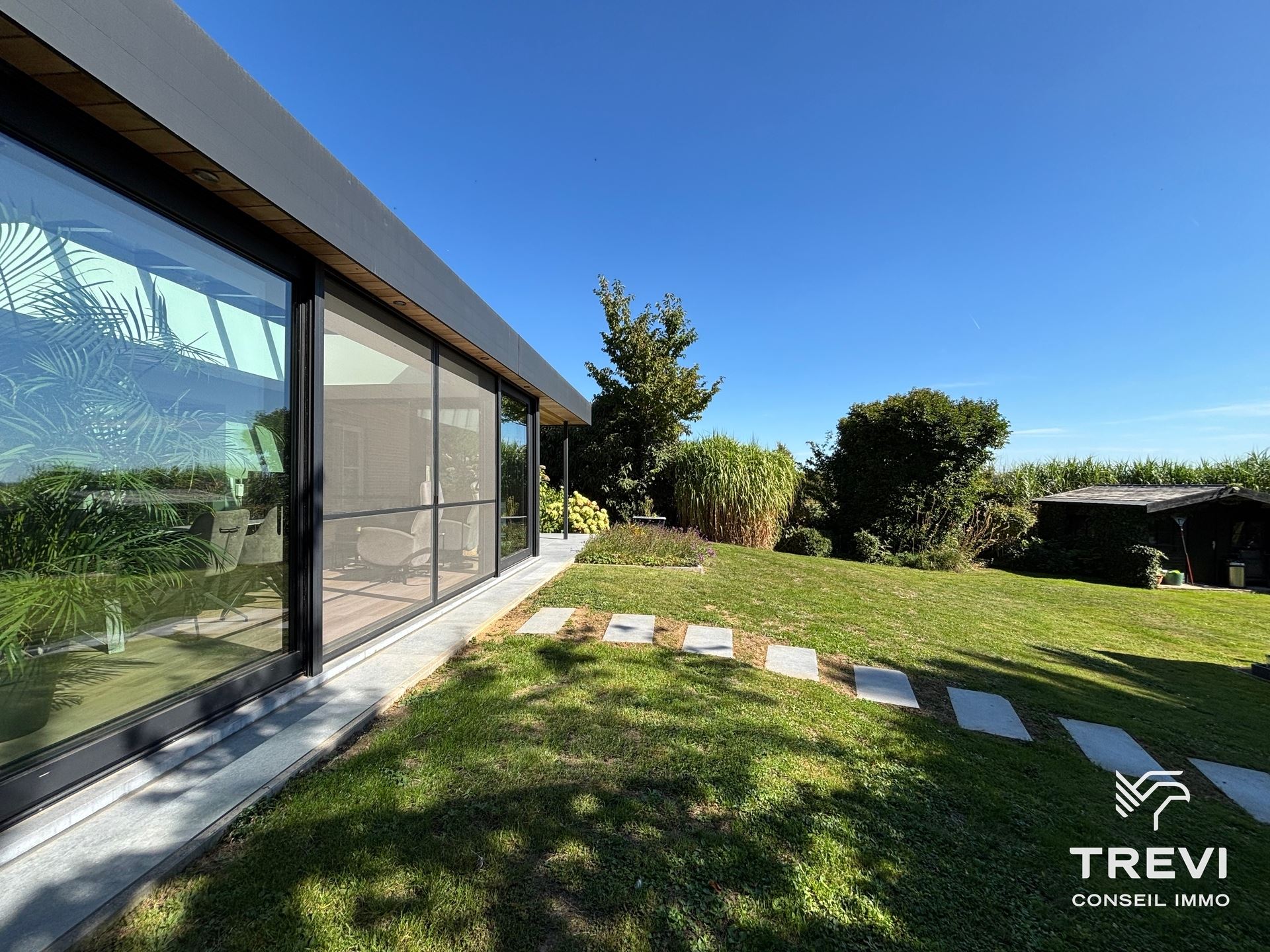 Zeer mooie villa, gedeeltelijk gelijksvloers in de Bois de Strihoux - foto 5