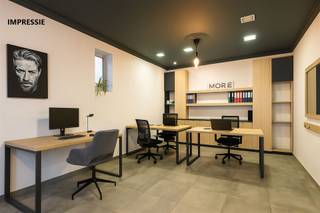 Veelzijdige eigendom op toplocatie combineer wonen & werken of creëer een volwaardige professionele ruimte Ontdek deze unieke vastgoedkans aan de...