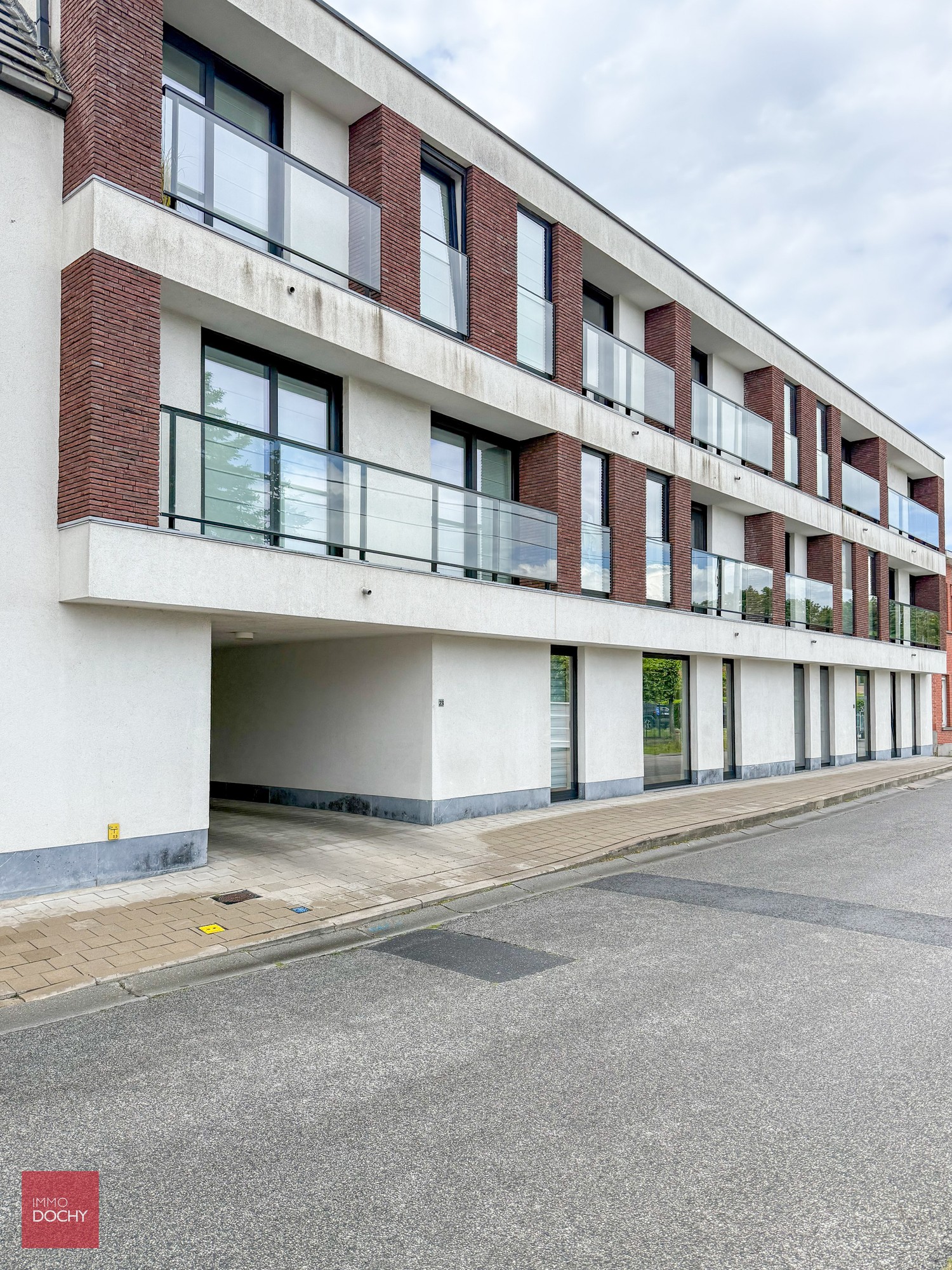 Heel verzorgd recent appartement tussen station en centrum | Oude Vijvestraat - photo 2