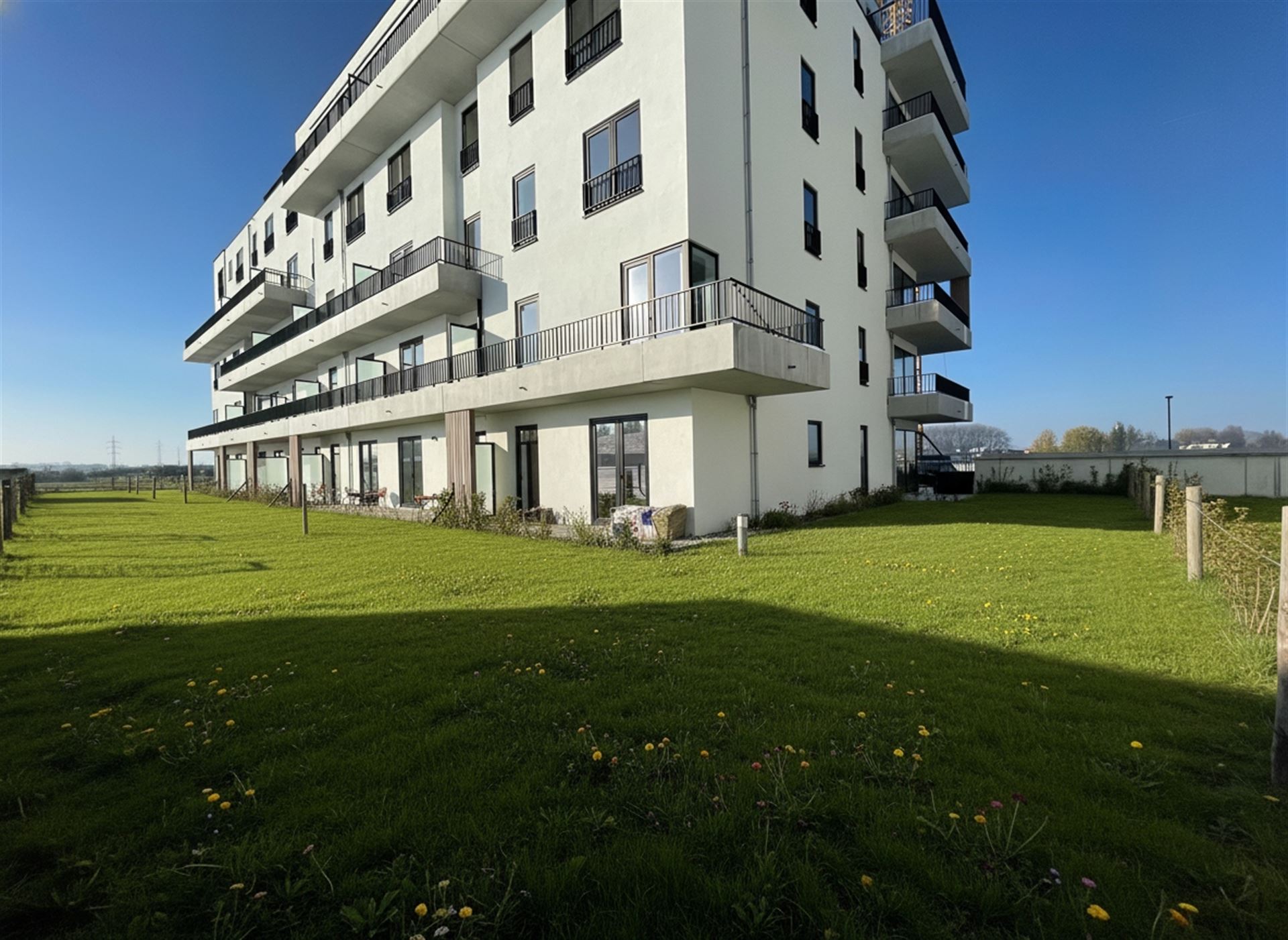 Appartement te koop in Braine-Le-Comte met 2 slaapkamers - foto 2