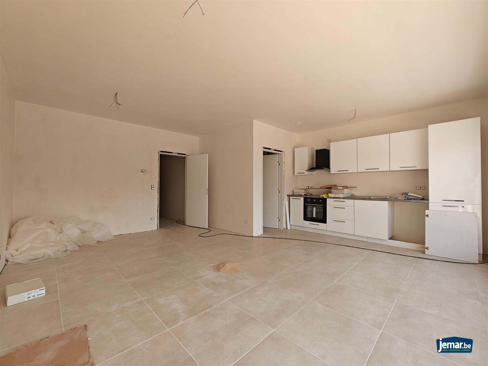 Nieuwbouw: Instapklaar appartement met 2 terrassen, 1 slaapkamer, auto-staanplaats en berging    - foto 4