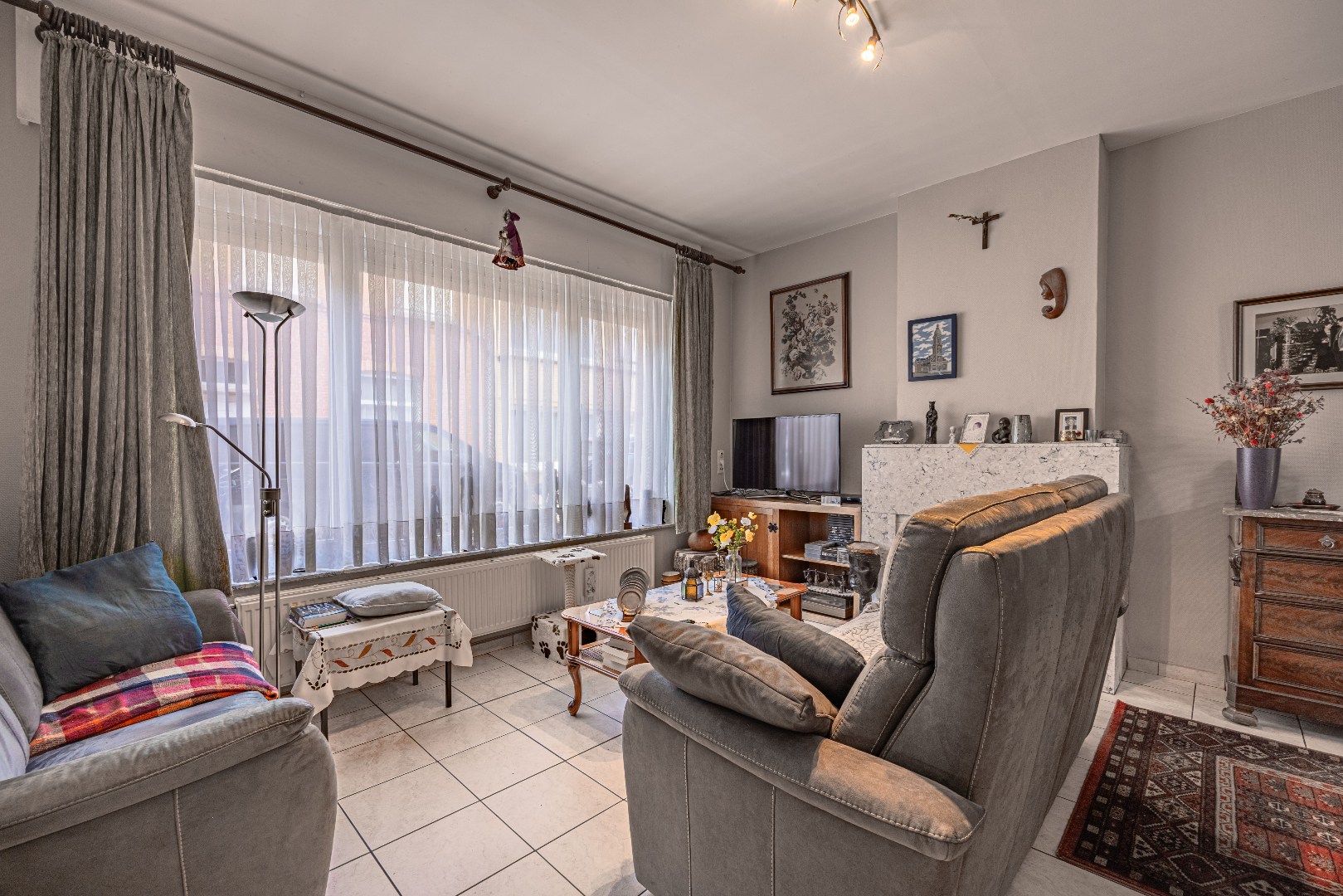Instapklare woning met garage nabij de zeedijk – energiezuinig en centraal gelegen. - foto 2