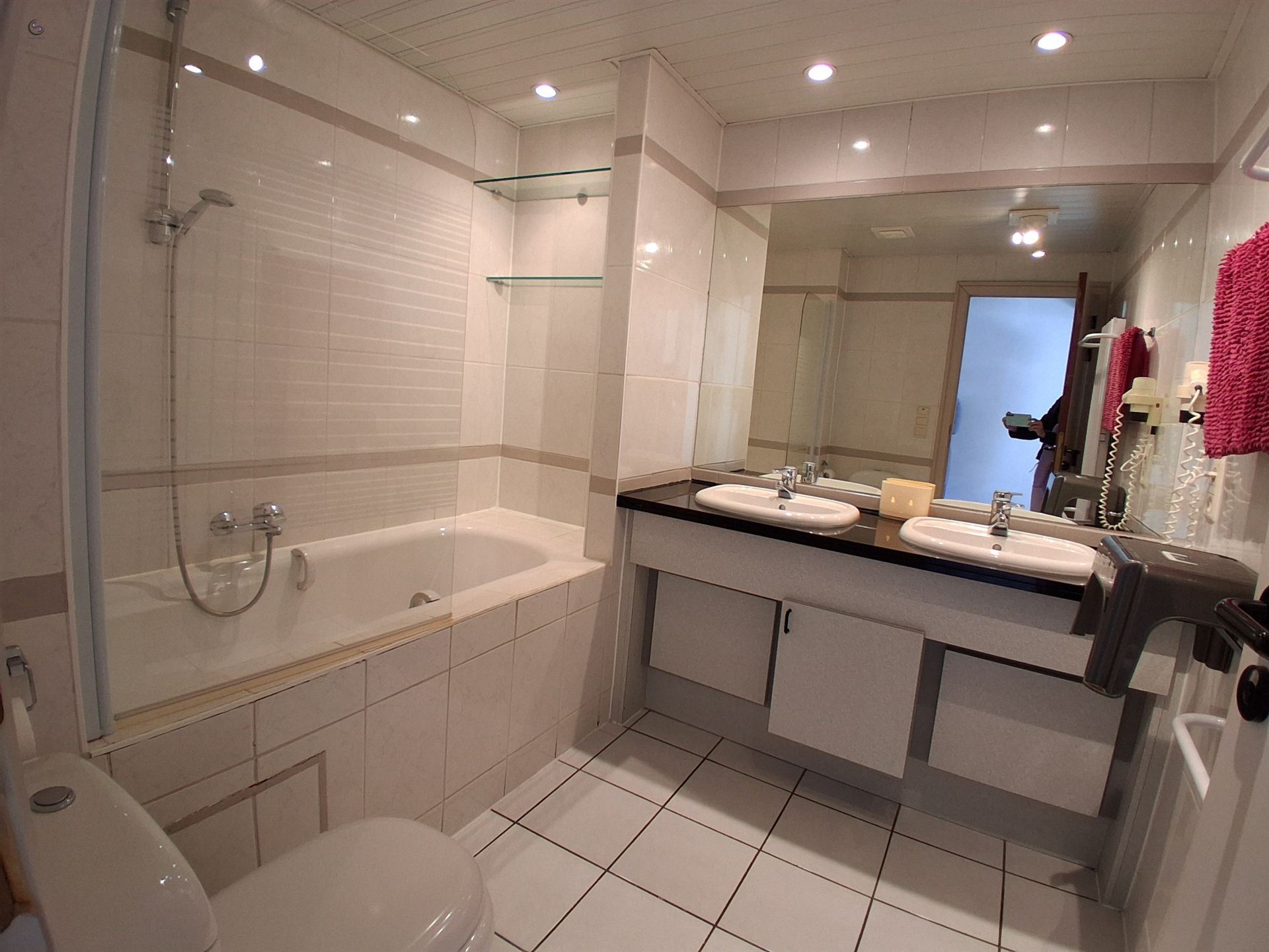 Apartment - photo 5