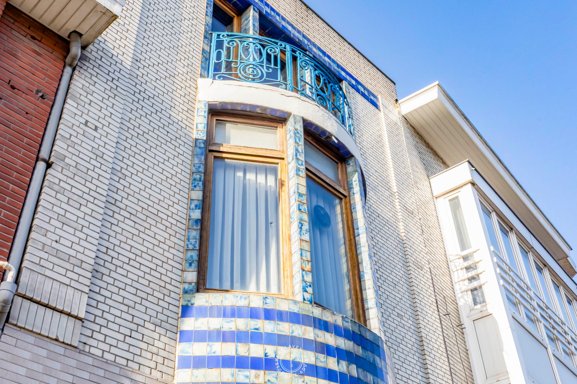Art-deco woning met handelsruimte en garage - foto 2