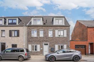 Energiezuinig en goed onderhouden appartement met een groot terras in hartje Mol. Dit ruime en zeer verzorgde appartement bevindt zich op de...