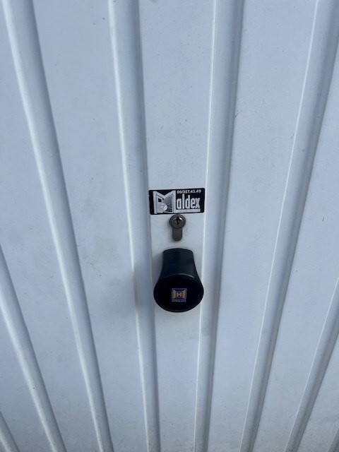 Klassieke afgesloten garagebox  te verdedigingstraat Gent - foto 3