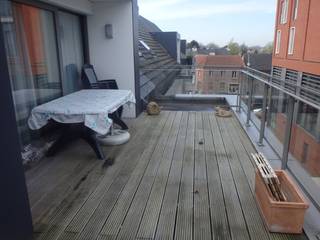 Dit aangenaam appartement heeft ruime leefruimte met open keuken, twee slaapkamers, een badkamer, berging en aparte WC en een groot terrasHet is...