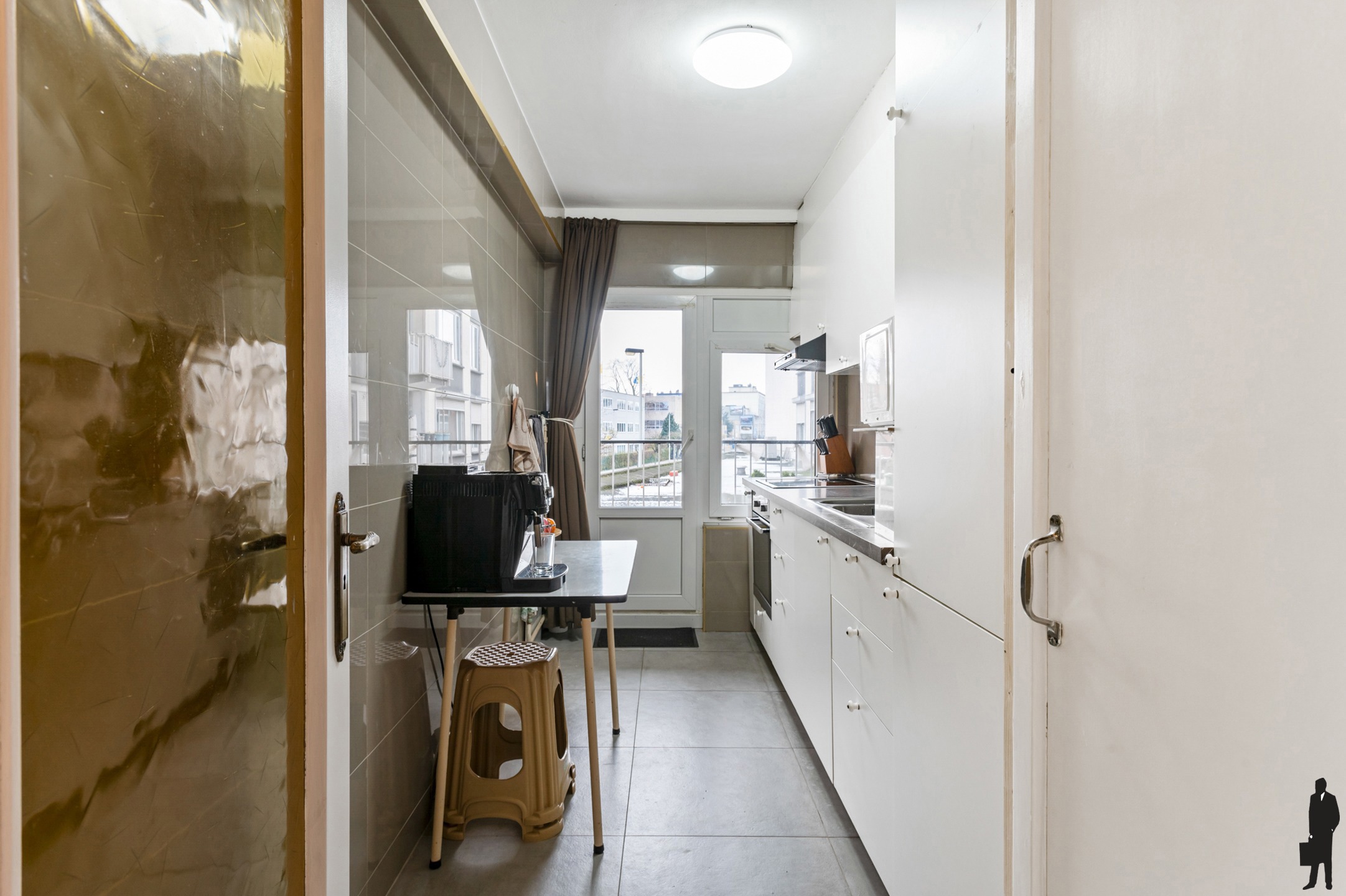Gezellig appartement met drie slaapkamers - foto 4