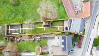 Ruime instapklare woning op toplocatie in OpwijkDeze ruime woning, gelegen in een van de meest geliefde straten van Opwijk, brengt een toplocatie...