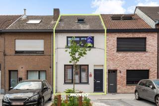 Gelegen in een rustige, doodlopende straat in het centrum van Rumst, bevindt zich deze moderne en instapklare rijwoning. Dankzij de...