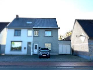 ✨ Ruime woning met uitstekend EPC in hartje Kruisem – Mogelijkheid tot 4 slaapkamers & prachtige tuin! ✨Ben je op zoek naar een instapklare...
